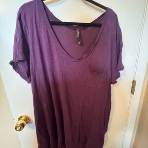 torrid Deep Purple V-Neck Pocket Short Sleeve Tee